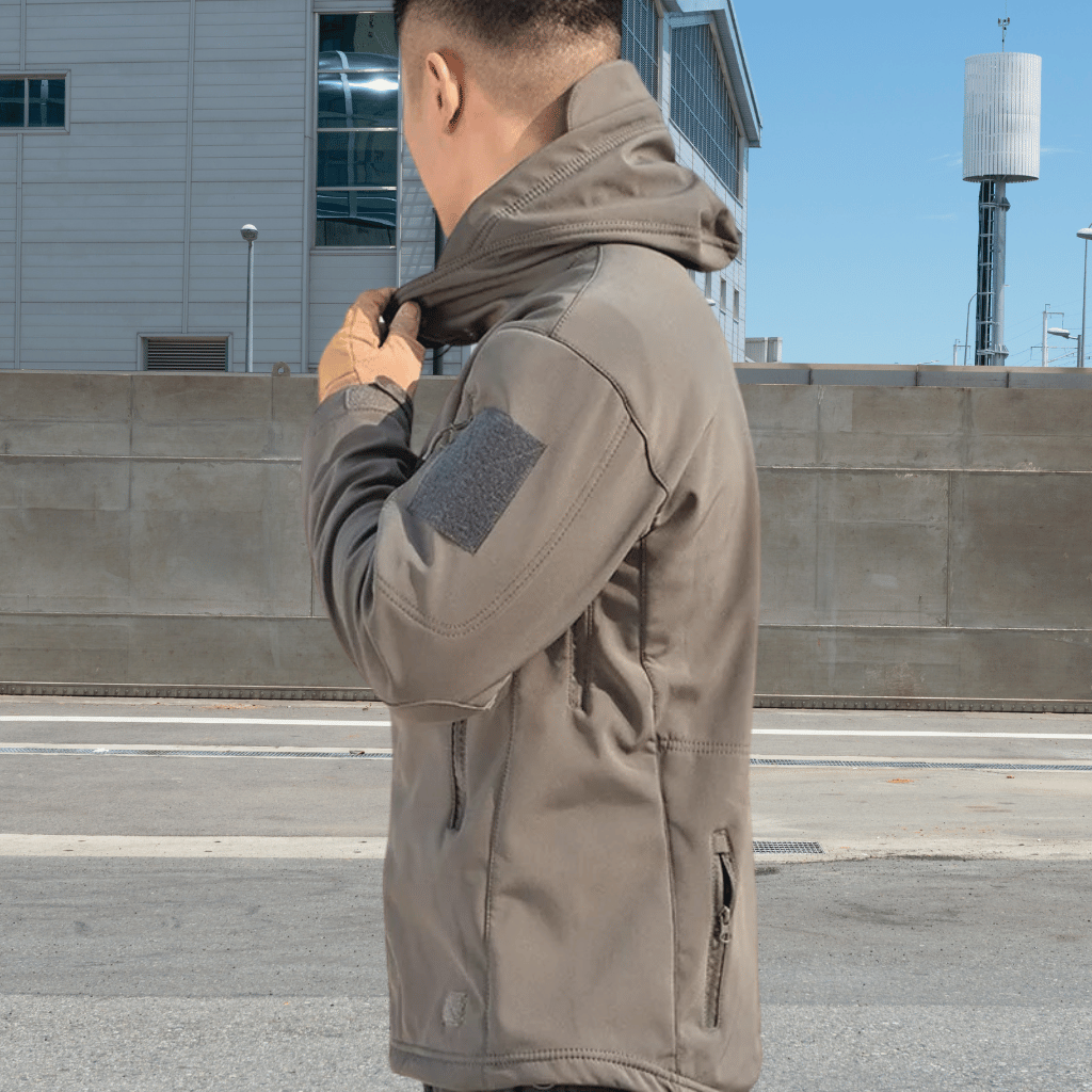 Men's Tactical Windbreaker with Zipped Pockets | Coen-Lanuvo