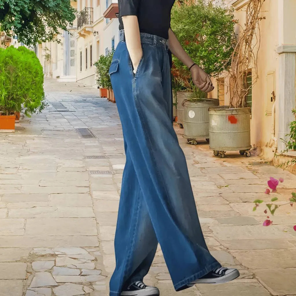 Women’s Retro Wide Leg Jeans with Elastic Waistband-