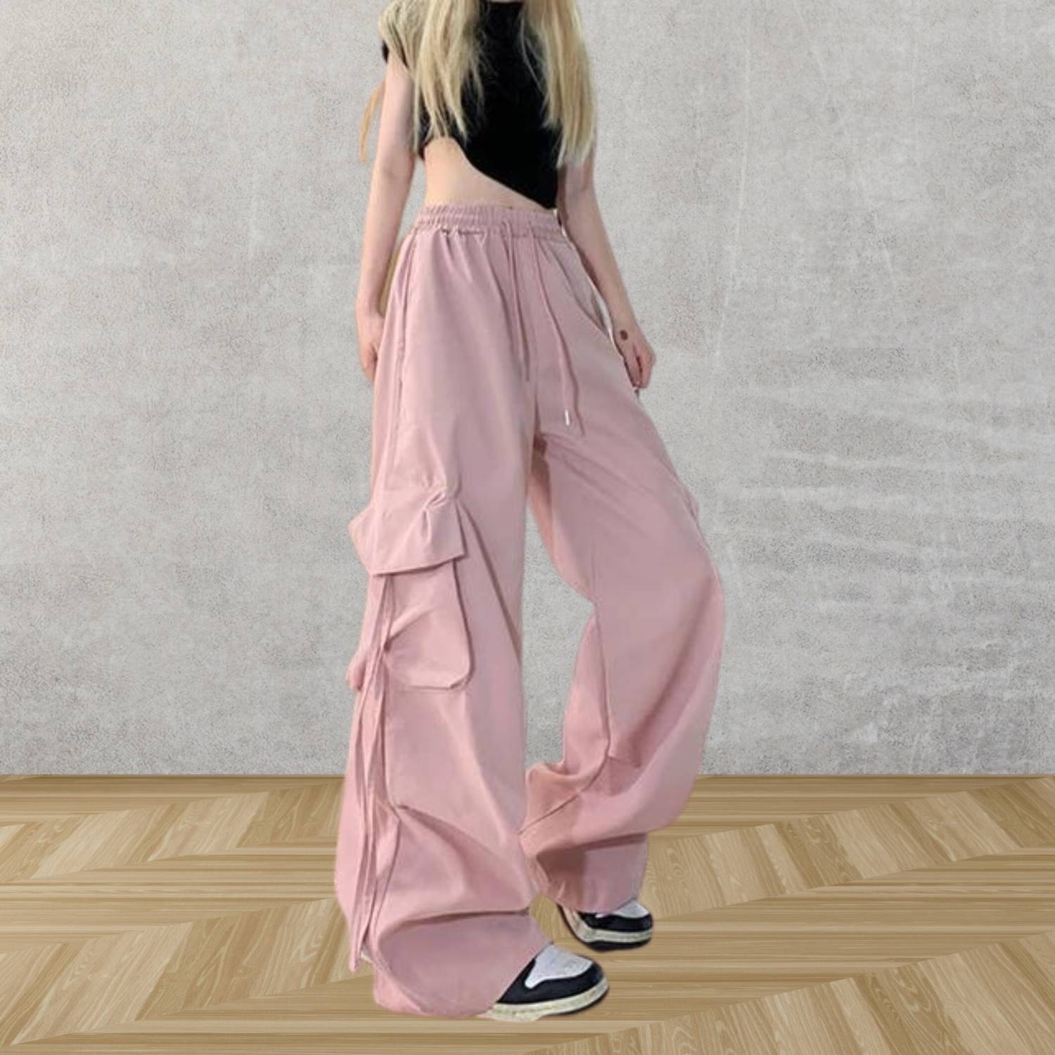 Baggy Y2K Cargo Trousers for Women with Adjustable Drawstring Waist | Blanca-Lanuvo