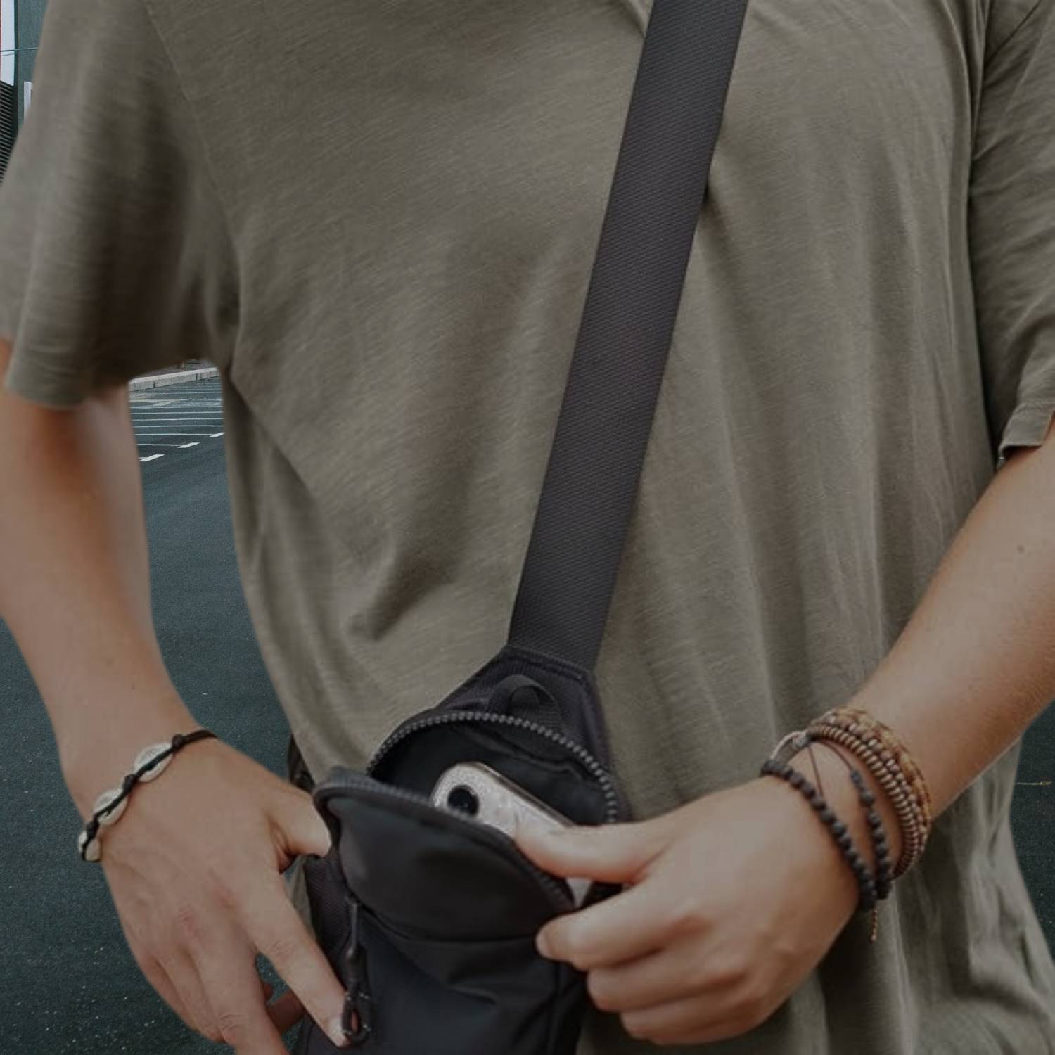 Lightweight Unisex Shoulder Bag with Water-Repellent Fabric-Lanuvo
