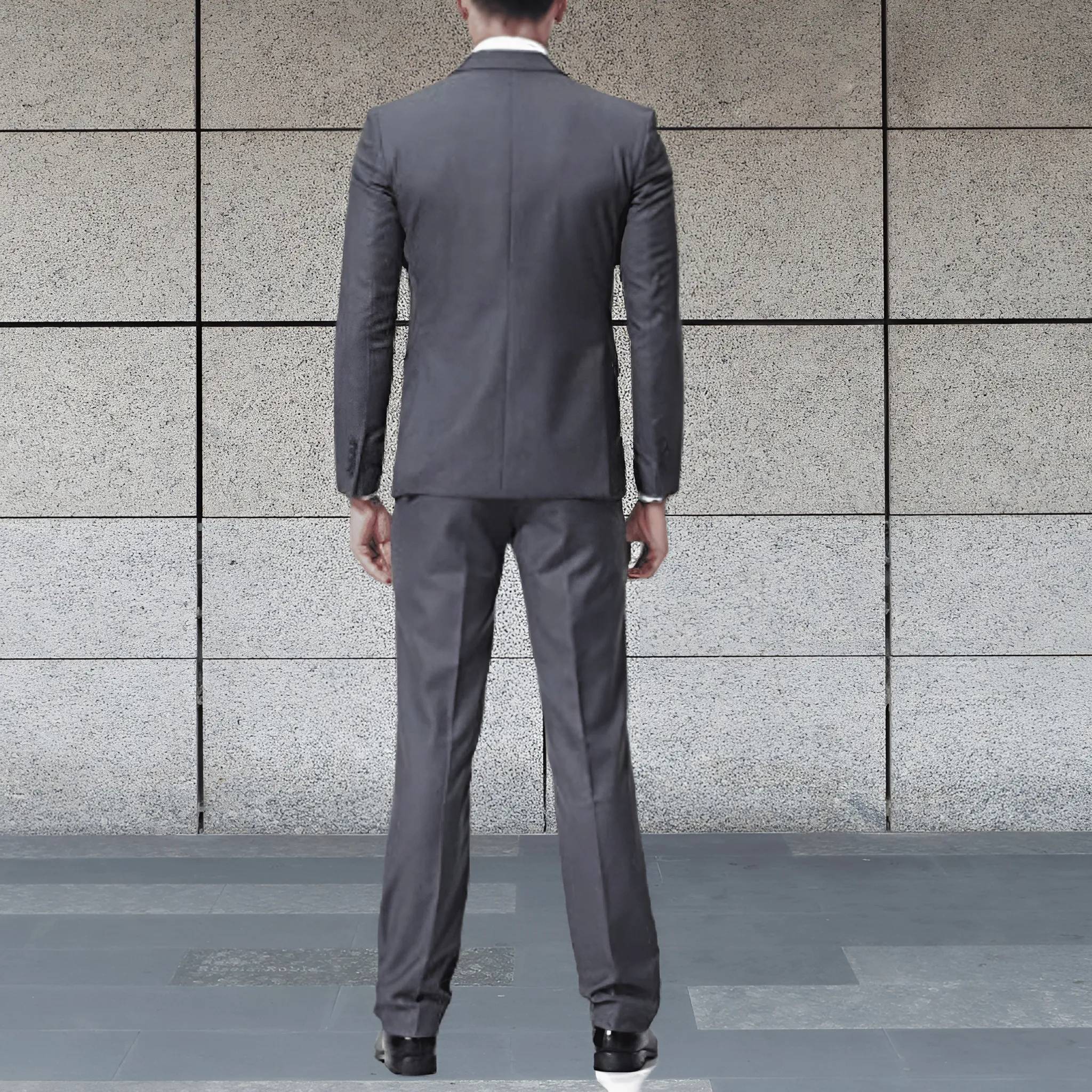 Modern and Comfortable Suit for Men with Flat Front Trousers | Coert-Lanuvo