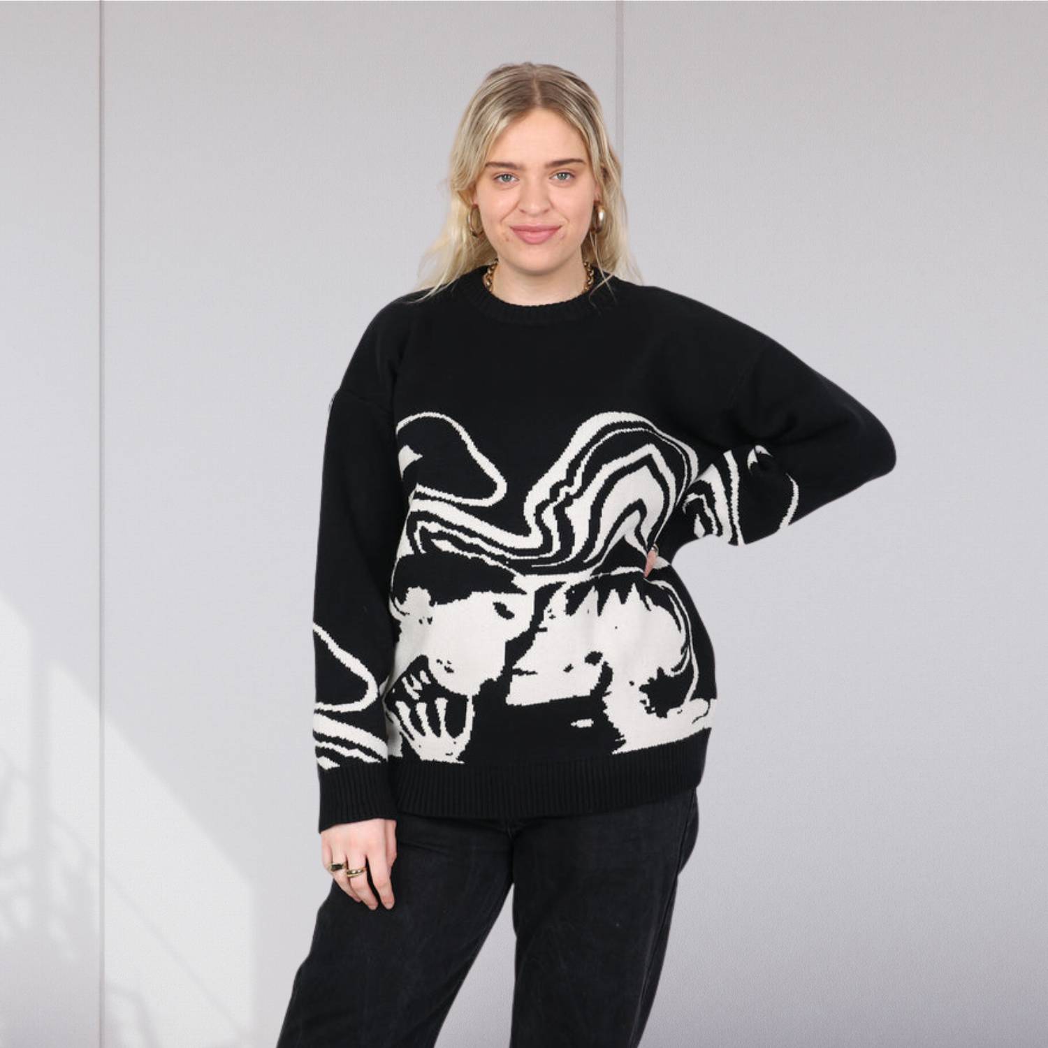 Oversized Y2K Sweater for Women with Bold Graphic Design | Belle-Lanuvo