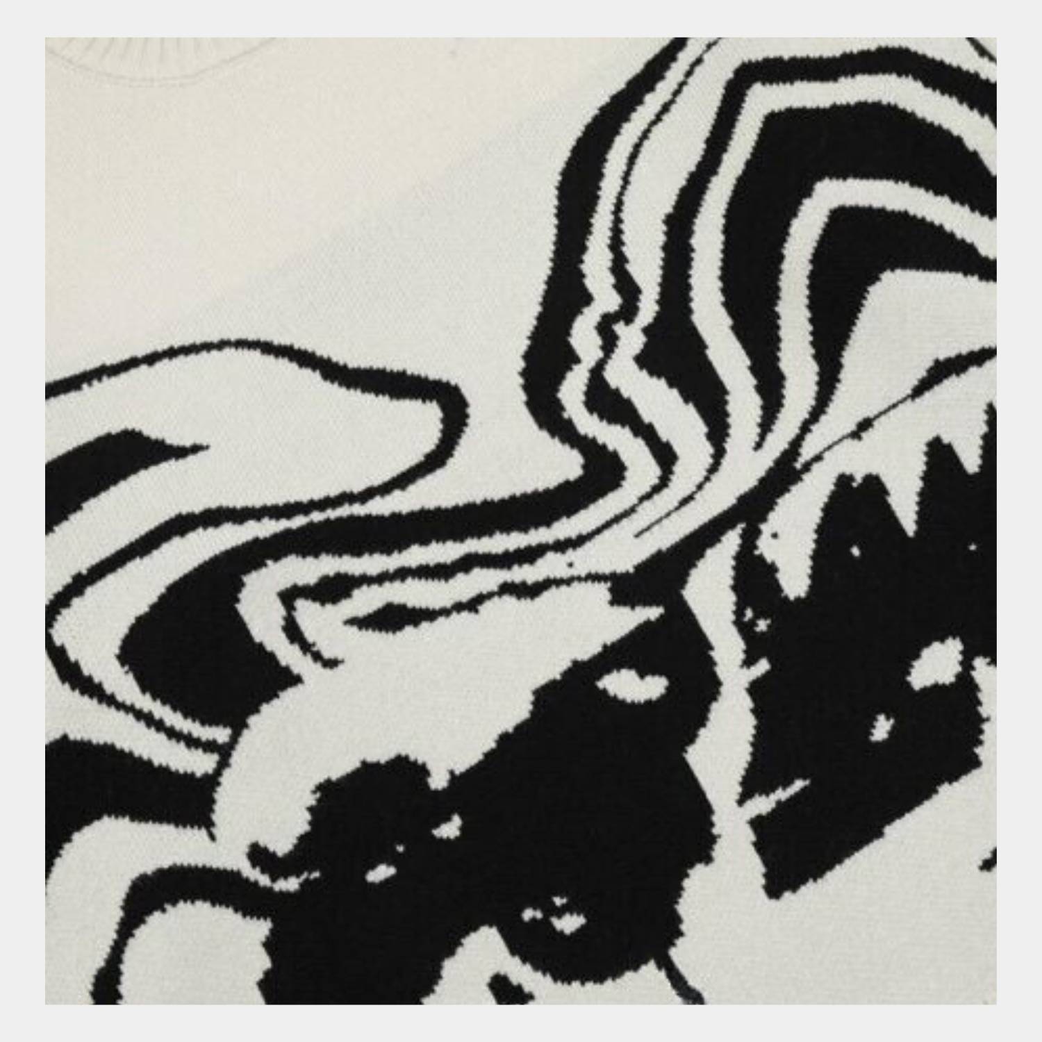 Oversized Y2K Sweater for Women with Bold Graphic Design | Belle-Lanuvo