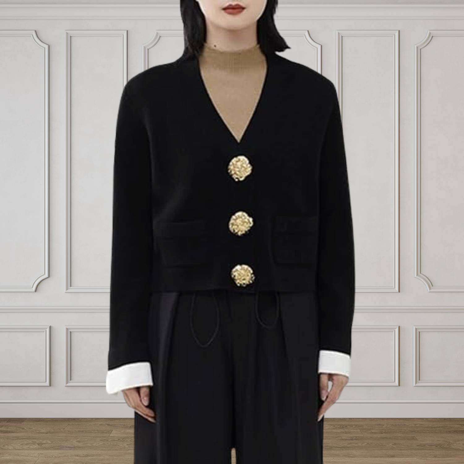 V-neck Knitted Cardigan for Women with Contrasting Gold-Coloured Buttons | Dora-Lanuvo
