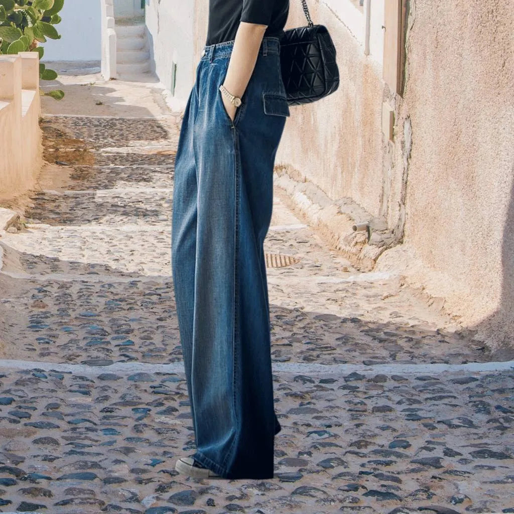 Women’s Retro Wide Leg Jeans with Elastic Waistband-