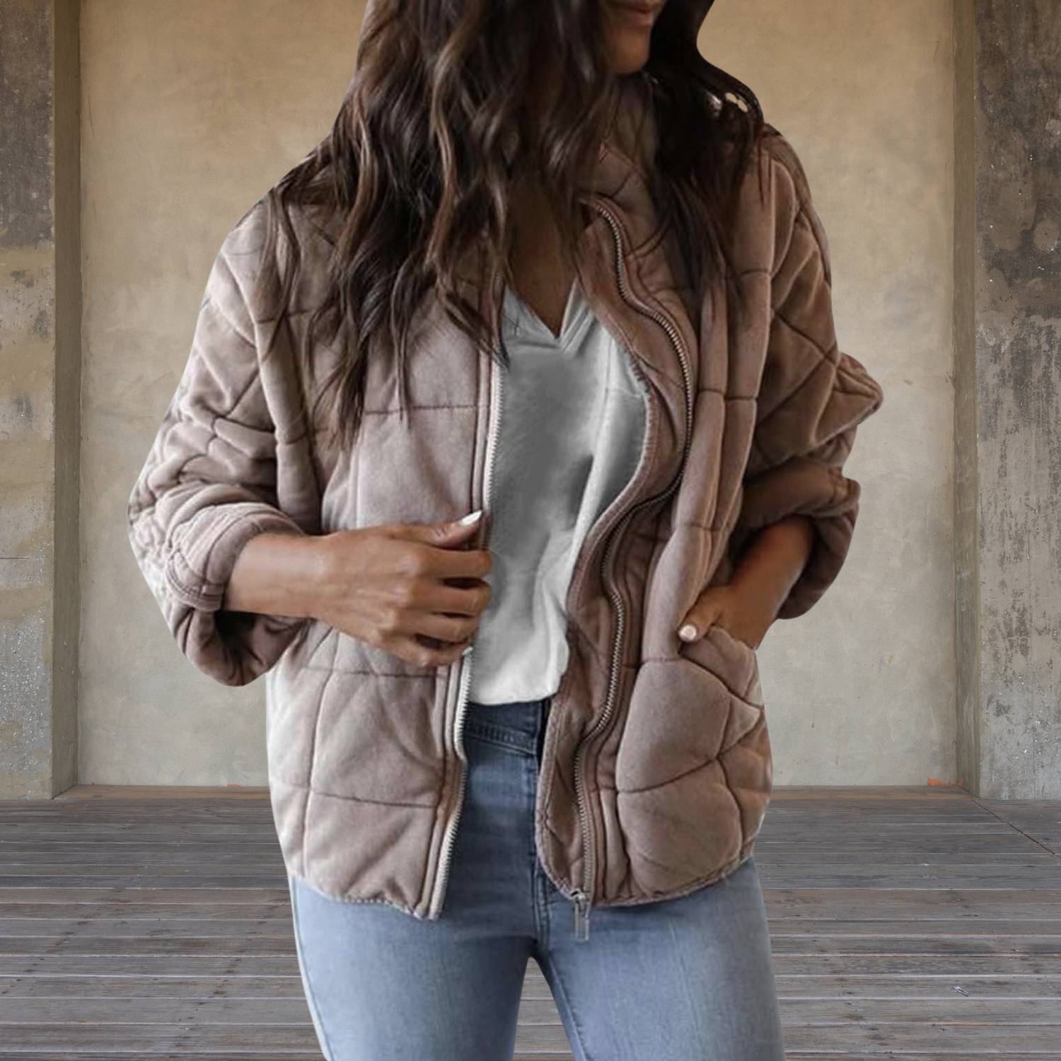 Cozy Oversized Quilted Jacket for Women with Zip-up Design | Chantal-Lanuvo