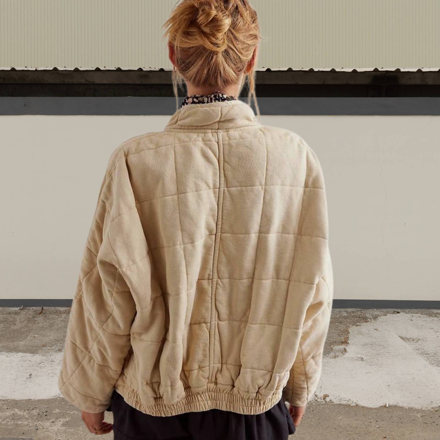 Cozy Oversized Quilted Jacket for Women with Zip-up Design | Chantal-Lanuvo