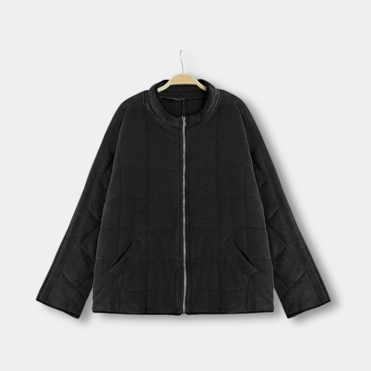 Cozy Oversized Quilted Jacket for Women with Zip-up Design | Chantal-Lanuvo