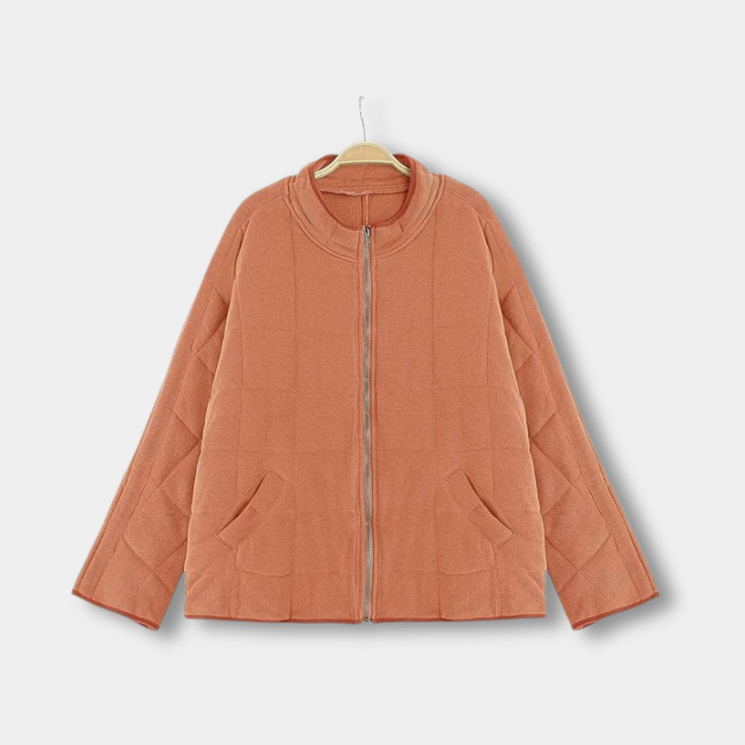 Cozy Oversized Quilted Jacket for Women with Zip-up Design | Chantal-Lanuvo