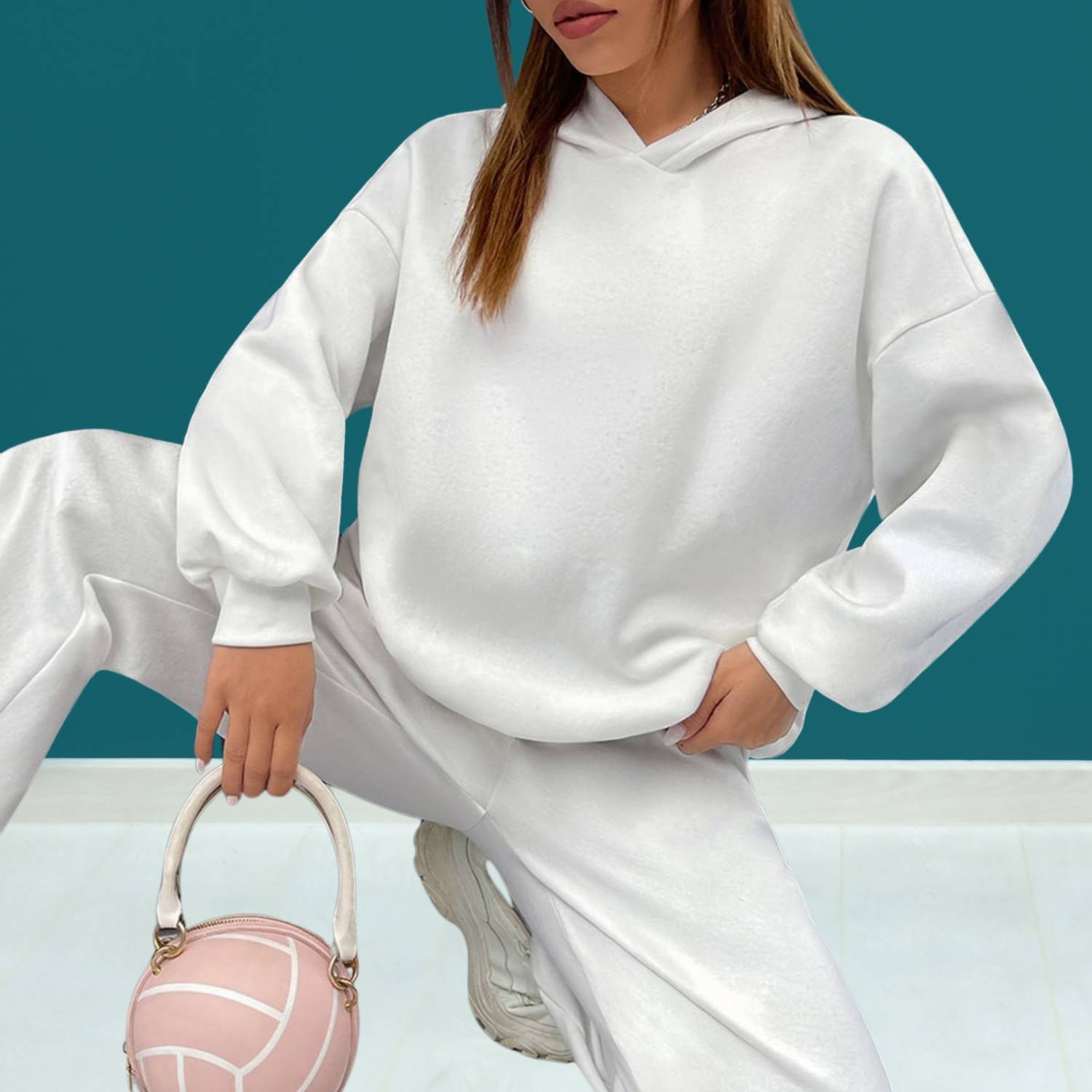 Trendy oversized hoodie with jogger trousers for women - Relaxed two-piece lounge set-Lanuvo
