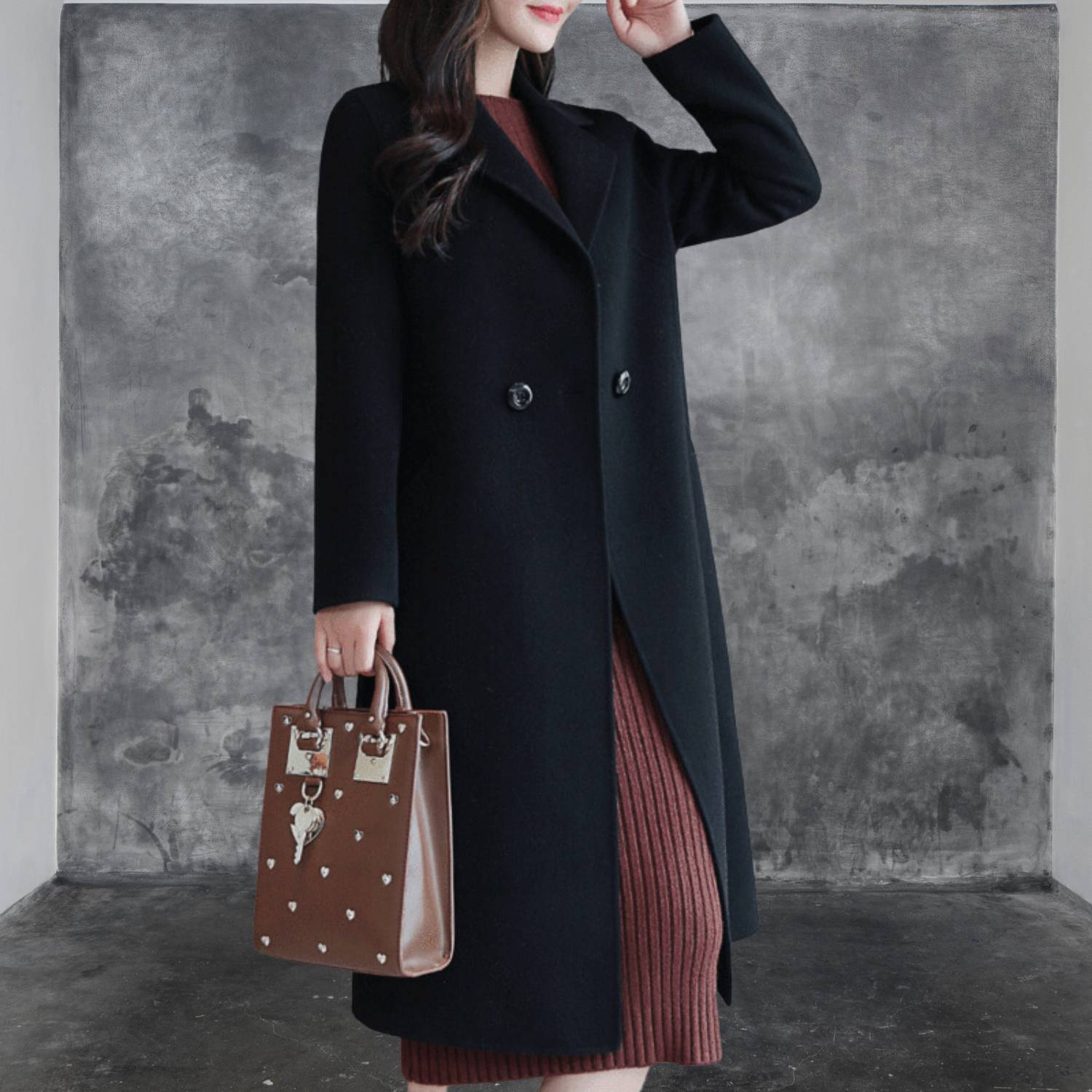 Warm Wool Long Winter Coat for Women with Lapel Collar | Debbie-Lanuvo